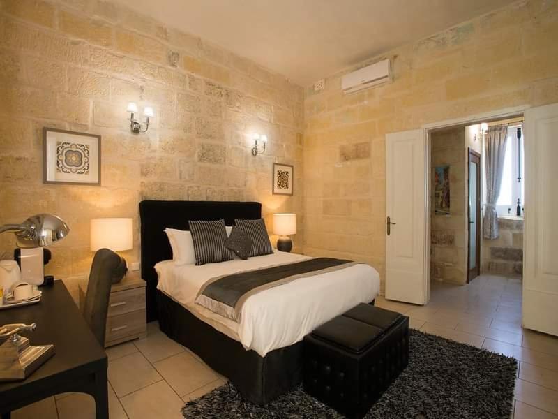 Julesy'S Bnb Ξενοδοχείο Cospicua Εξωτερικό φωτογραφία