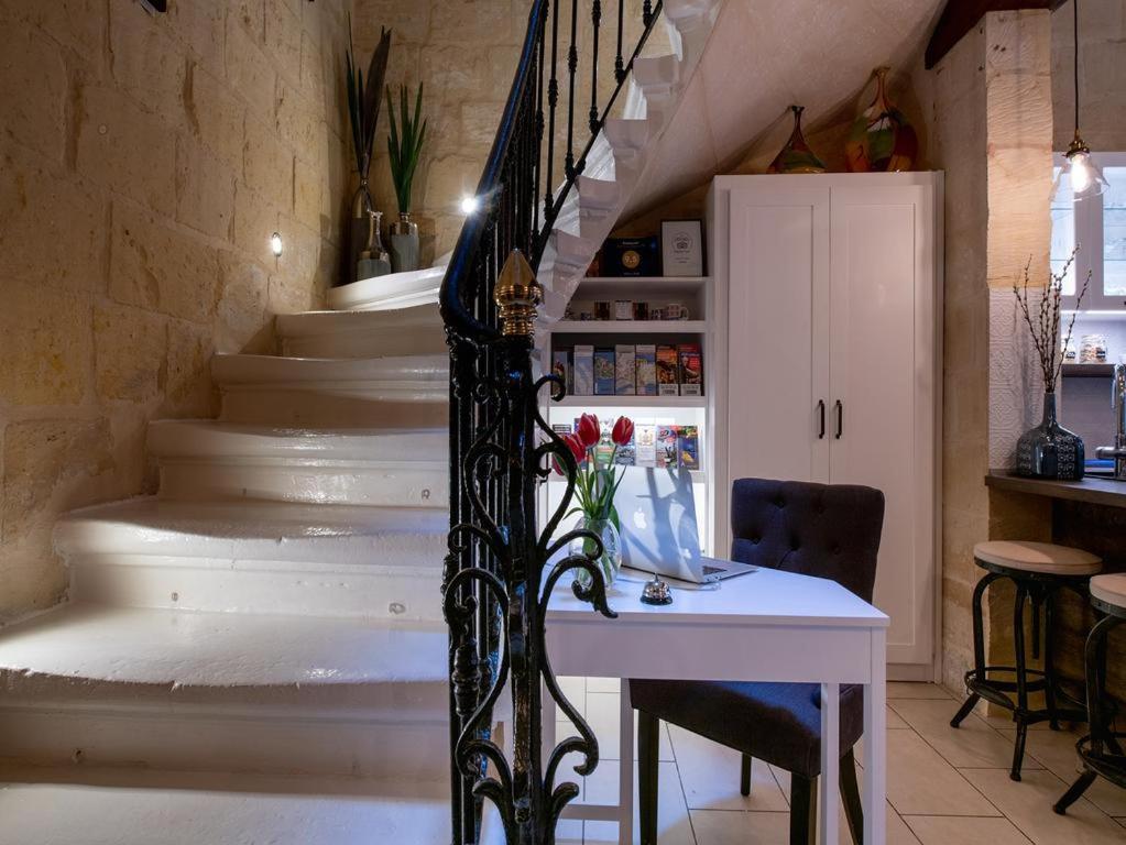 Julesy'S Bnb Ξενοδοχείο Cospicua Εξωτερικό φωτογραφία